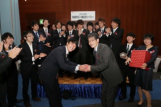 thumb_sotsugyou_party (26).jpg